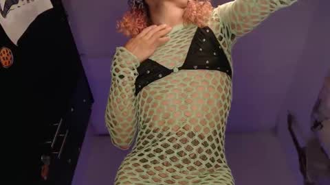 MianCuntyDoll online show from 10.04.25