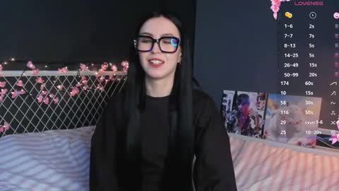 Liz online show from 04.11.26