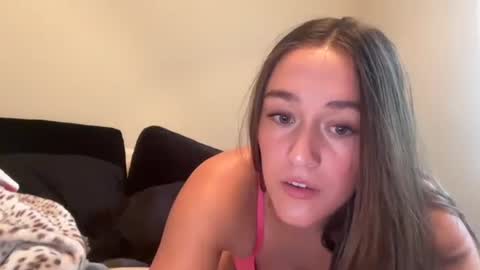 Snapshot of miarosesecretaccount chatting on 09.21.25 Mia Rose online show from 09.21.25