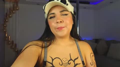 MiaHancock online show from 01.17.25