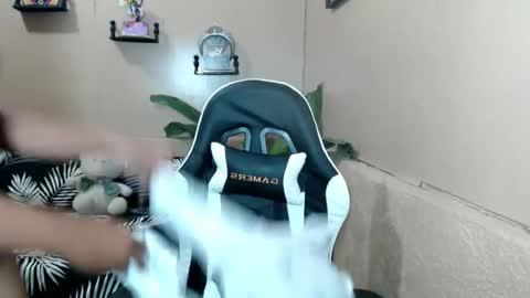 mia online show from 07.07.26