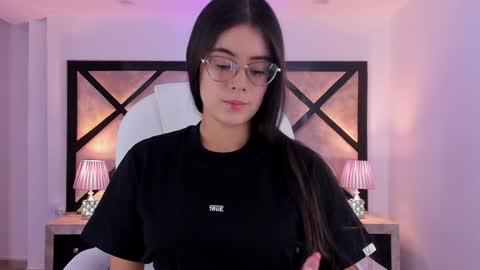 Snapshot of miasilverr chatting on 12.17.24 Mia online show from 12.17.24