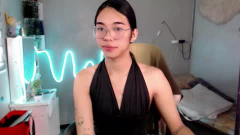 Mia online show from 02.19.26