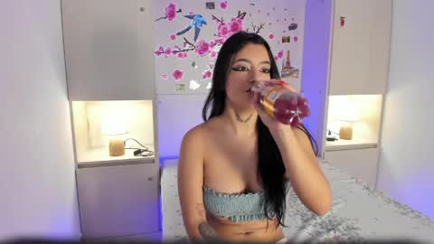 miaturnerr_ online show from 04.01.26