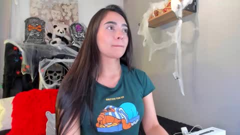 miavelvet1 online show from 10.29.25