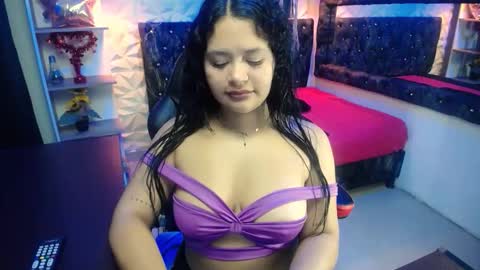 mia online show from 10.09.25