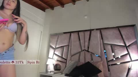Snapshot of miavillalobos_ chatting on 01.15.25 Mia Villalobos online show from 01.15.25