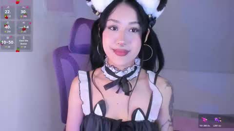 Snapshot of miawilsson_ chatting on 11.15.25 Mia Wilsson online show from 11.15.25