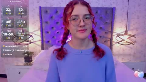 Snapshot of miawinx chatting on 02.12.25 Mia winx online show from 02.12.25