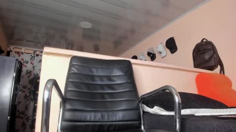 Snapshot of michael_boy88_ chatting on 01.25.25 Michael Boy online show from 01.25.25