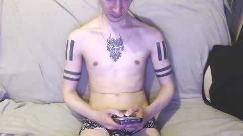 Snapshot of michael_danymans chatting on 05.12.26 Michael online show from 05.12.26