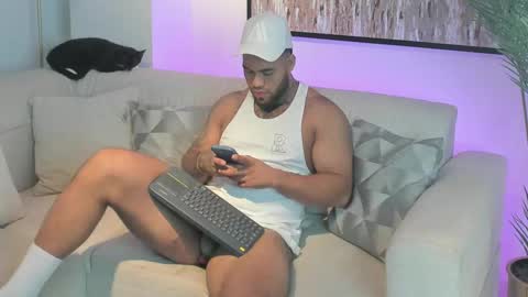 Michael Salens independent model online show from 02.13.25