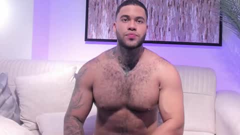 Michael Salens independent model online show from 02.19.25