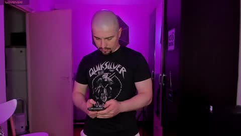 Michael online show from 04.21.26