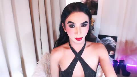 michaelagoddess online show from 12.22.25