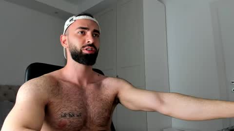 MichaelEvansx online show from 03.28.26