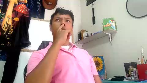 Snapshot of michaelstones chatting on 06.19.26 michaelstones online show from 06.19.26
