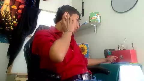 Snapshot of michaelstones chatting on 08.05.26 michaelstones online show from 08.05.26