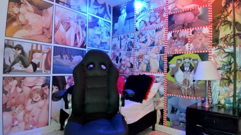 michel_lopez18 online show from 01.20.25