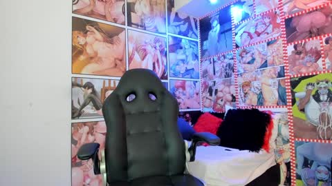 michel_lopez18 online show from 02.05.25