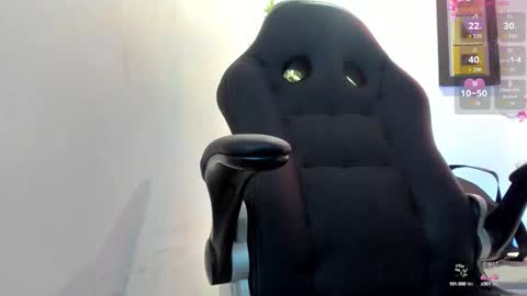 michel_lopez18 online show from 10.07.25