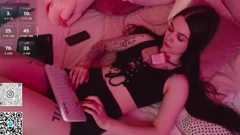 Kate online show from 04.15.26