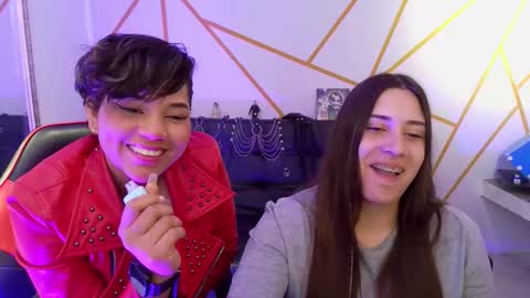 Snapshot of michell_h chatting on 09.10.25 Nani online show from 09.10.25