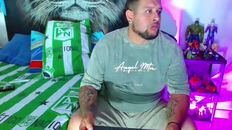 michell_myers online show from 12.16.25