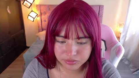 Snapshot of michell_petty01 chatting on 09.12.25 michell_petty01 online show from 09.12.25