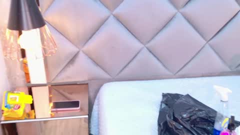 michell_starrr online show from 05.26.26