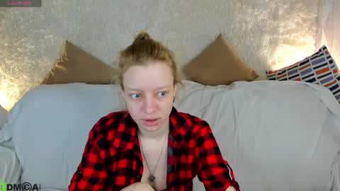 michelle_blond online show from 04.06.26