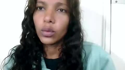 Anne Michelle online show from 01.05.25