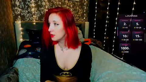 Snapshot of michelleevie chatting on 03.07.25 Agatha online show from 03.07.25