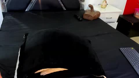 Michelle online show from 10.23.25