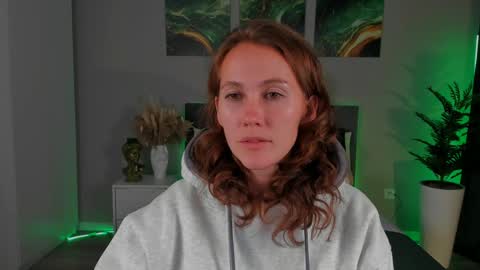 Snapshot of michelleortis chatting on 12.05.24 MichelleOrtis online show from 12.05.24