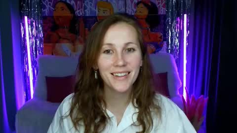 Snapshot of michelleortis chatting on 02.11.25 MichelleOrtis online show from 02.11.25
