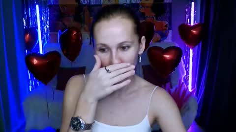 Snapshot of michelleortis chatting on 02.20.25 MichelleOrtis online show from 02.20.25
