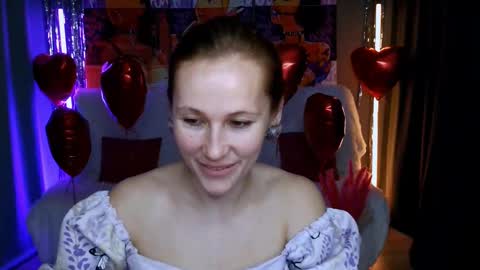 Snapshot of michelleortis chatting on 02.21.25 MichelleOrtis online show from 02.21.25