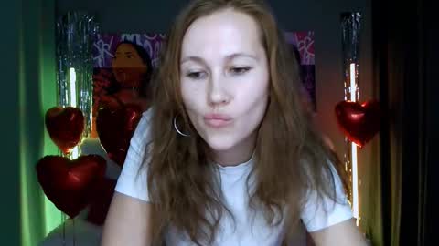 Snapshot of michelleortis chatting on 02.22.25 MichelleOrtis online show from 02.22.25