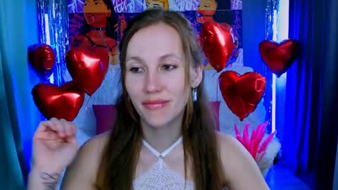 Snapshot of michelleortis chatting on 03.08.25 MichelleOrtis online show from 03.08.25