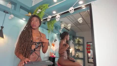 michellepose online show from 10.27.25