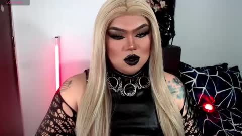 Michelle online show from 11.06.25