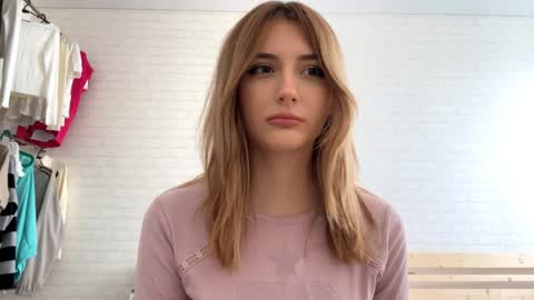 Jenny online show from 04.03.26