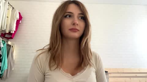 Jenny online show from 04.05.26