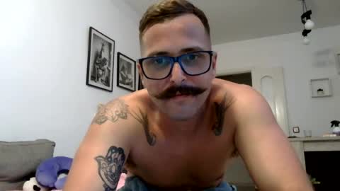 Mich Robinson online show from 08.04.26