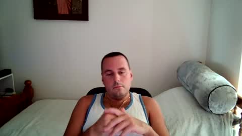 Snapshot of micic3 chatting on 06.26.26 micic3 online show from 06.26.26