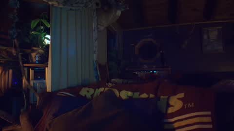 Hey Mickey online show from 12.19.24