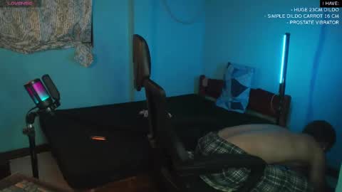 Snapshot of mickey_pict chatting on 02.09.25 Mickey online show from 02.09.25