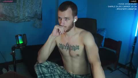 Snapshot of mickey_pict chatting on 02.09.25 Mickey online show from 02.09.25