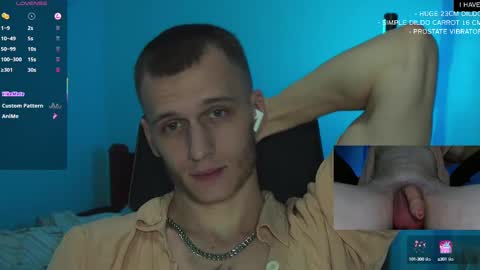 Snapshot of mickey_pict chatting on 02.24.25 Mickey online show from 02.24.25